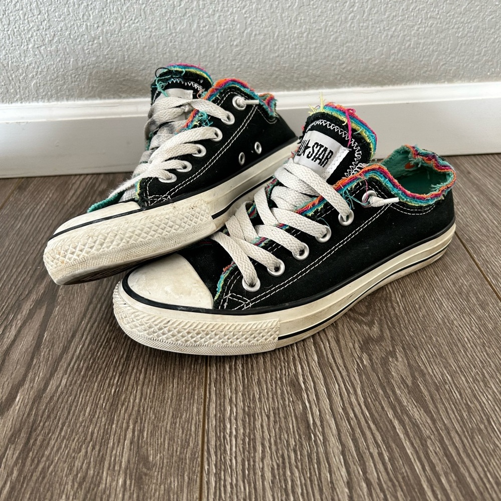 Women converse shoes